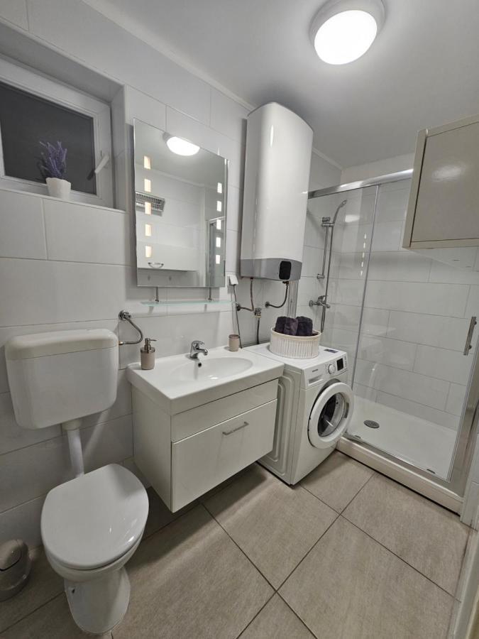 Apartment Aria Вінковці Екстер'єр фото